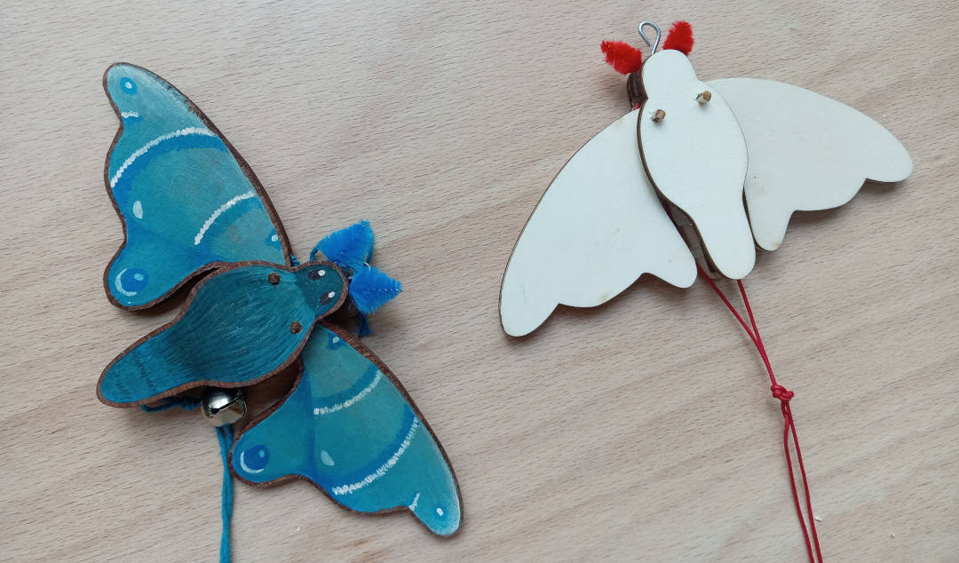 bannière papillons Réparation en cours sur des grille-pains